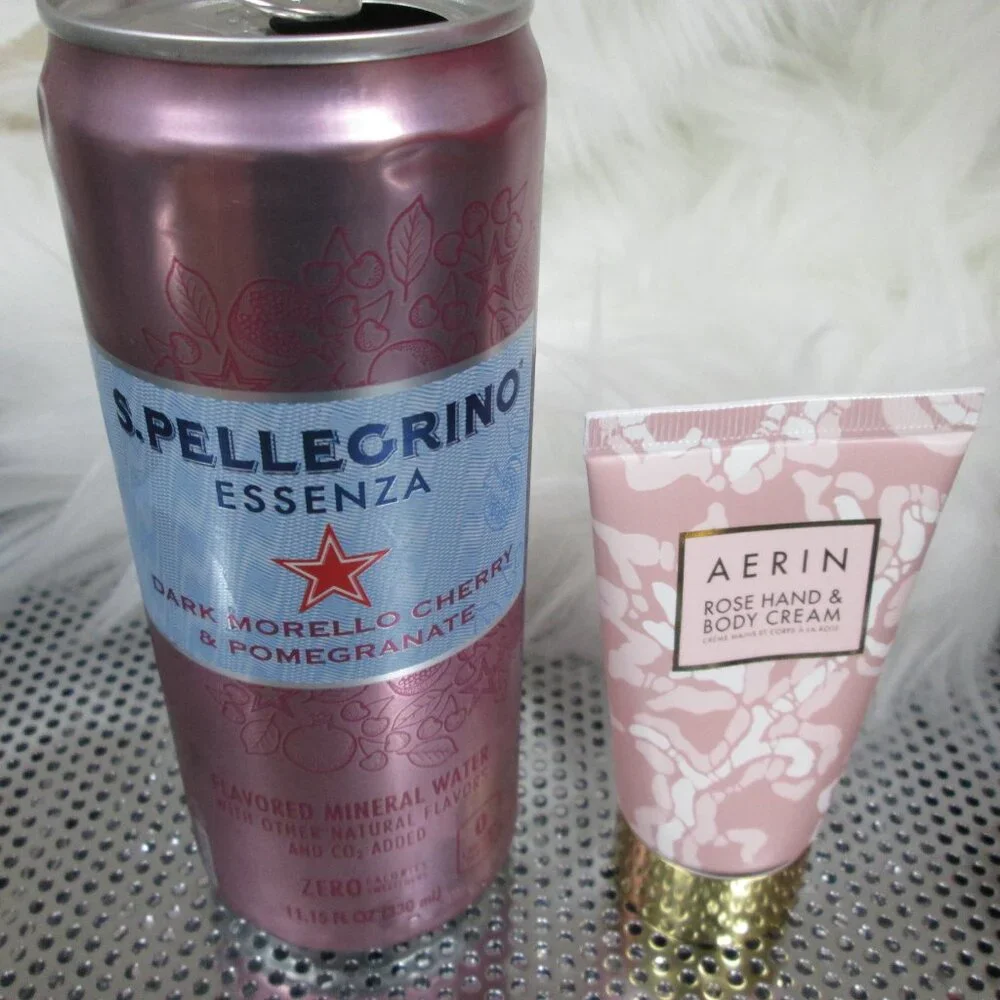 AERIN Rose hand & Body Cream 1 fl oz. NEW Luxurious - Picture 3 of 3